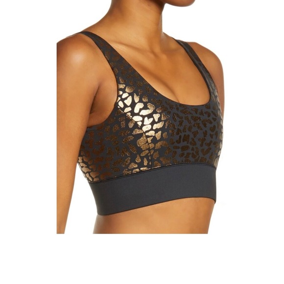 IVL Collective Chi Chi‎ Power Sports Bra 8 - Picture 3 of 9